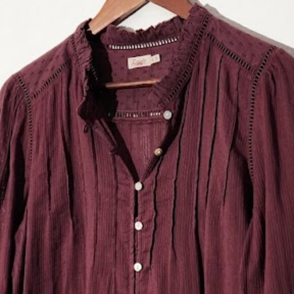 Faherty Women's Mock Neck Button-Down Blouse in size Medium - Picture 2 of 4